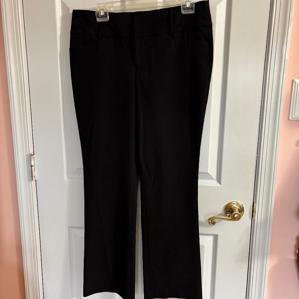 🖤 APT. 9 Black Straight-Leg Dress Pants | Size 6 Short